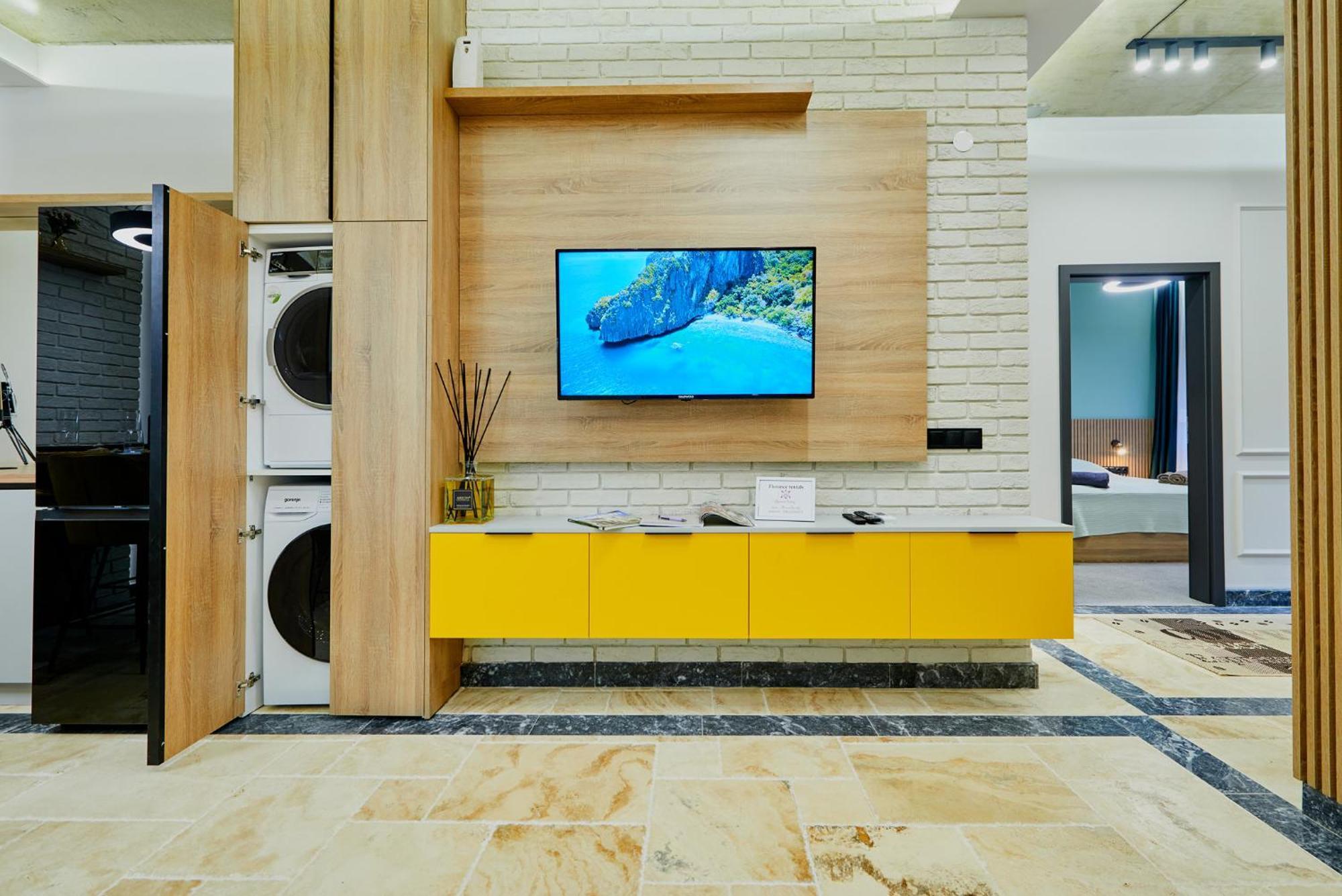 Florance Rentals Luxury Apartments In Burgas Esterno foto