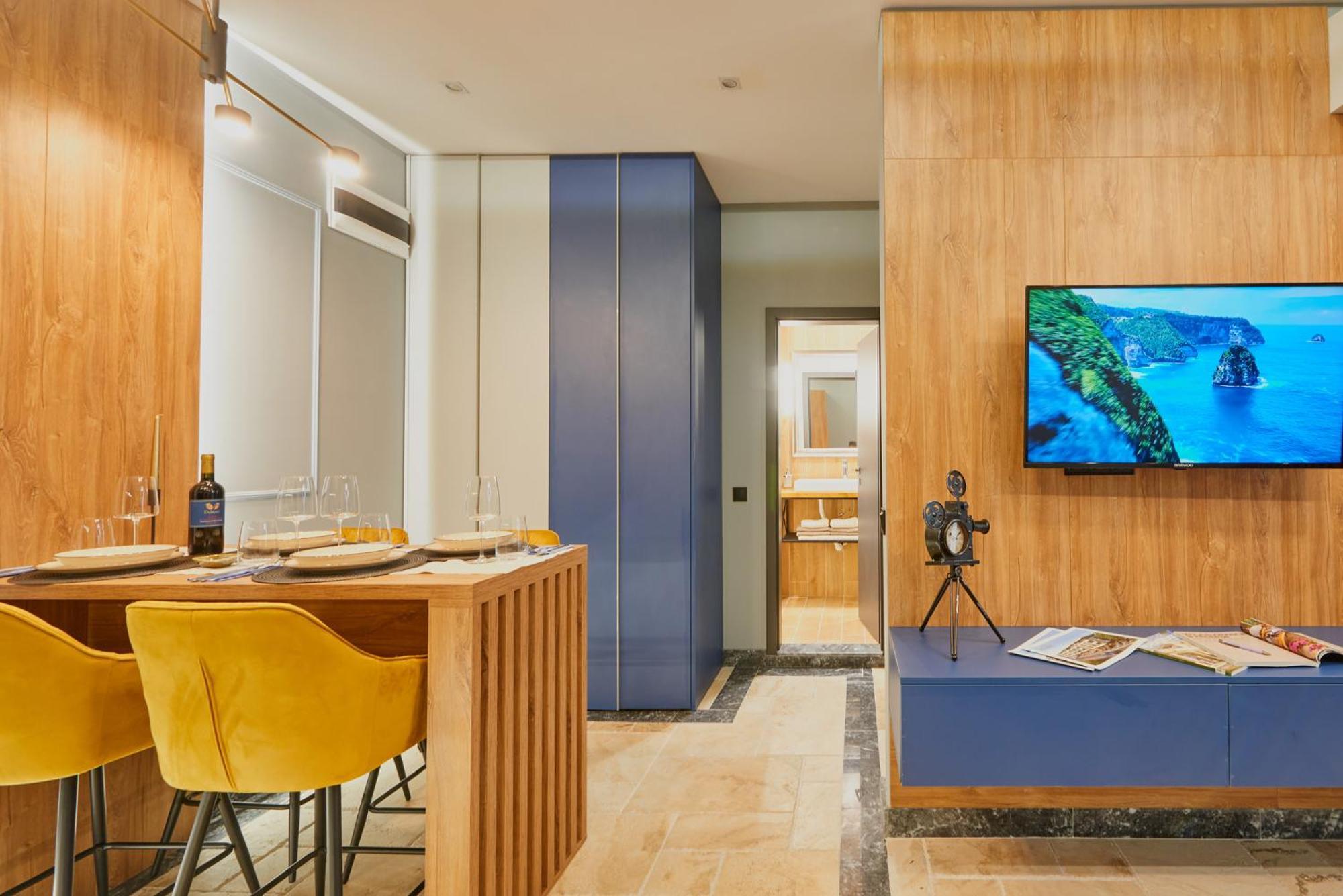 Florance Rentals Luxury Apartments In Burgas Esterno foto