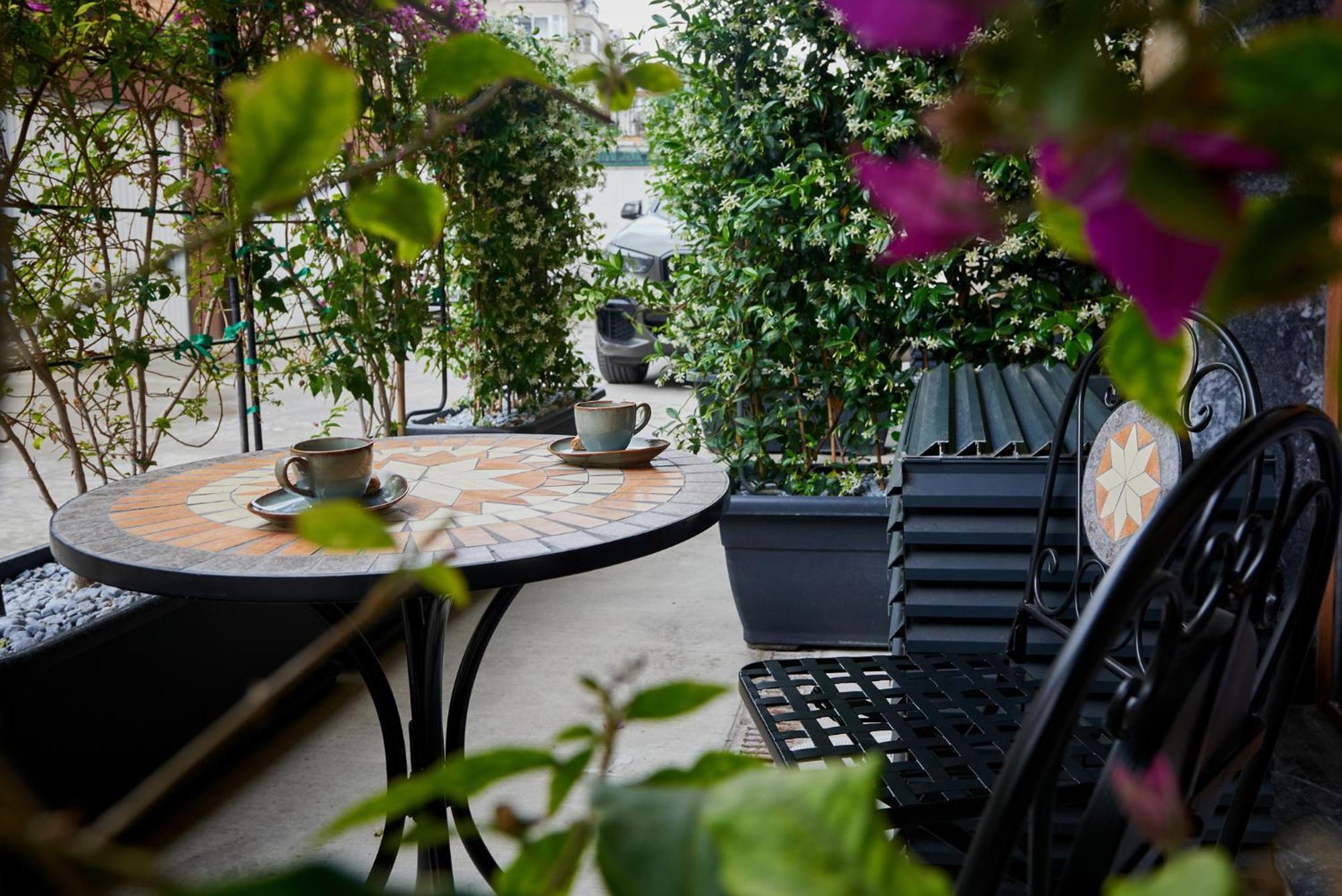 Florance Rentals Luxury Apartments In Burgas Esterno foto